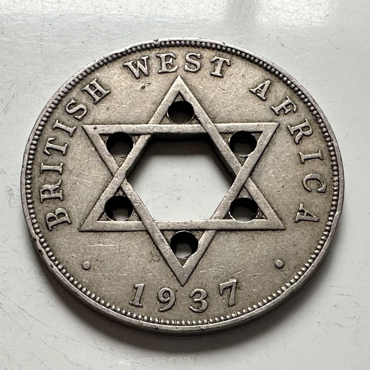 🌹外币初藏🌹🐯2025年第141场  每周二四六晚8️⃣点 接代拍 英属西非1937年 1便士 有打孔