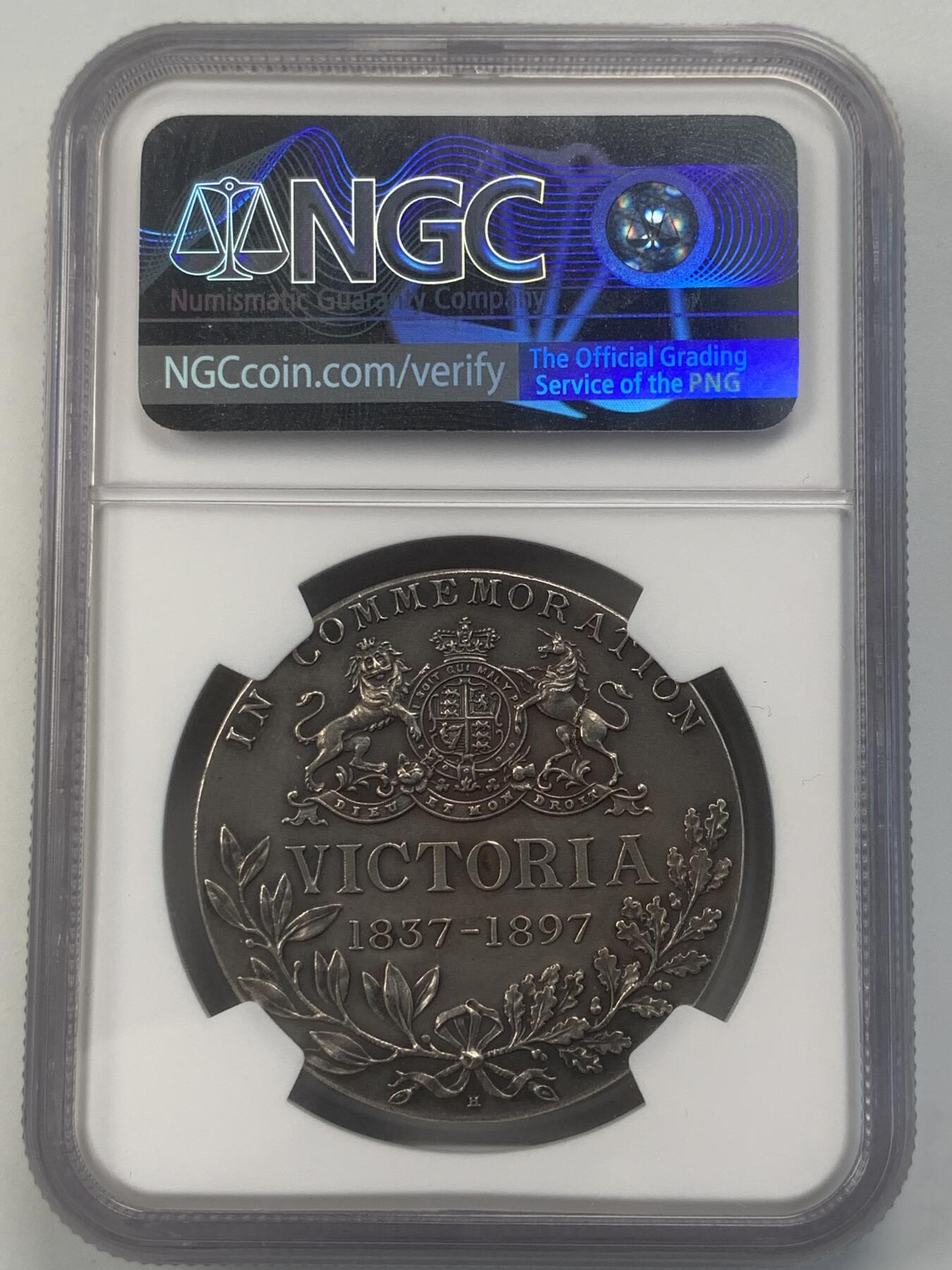 掌中浮雕-藏着的欧洲第046场