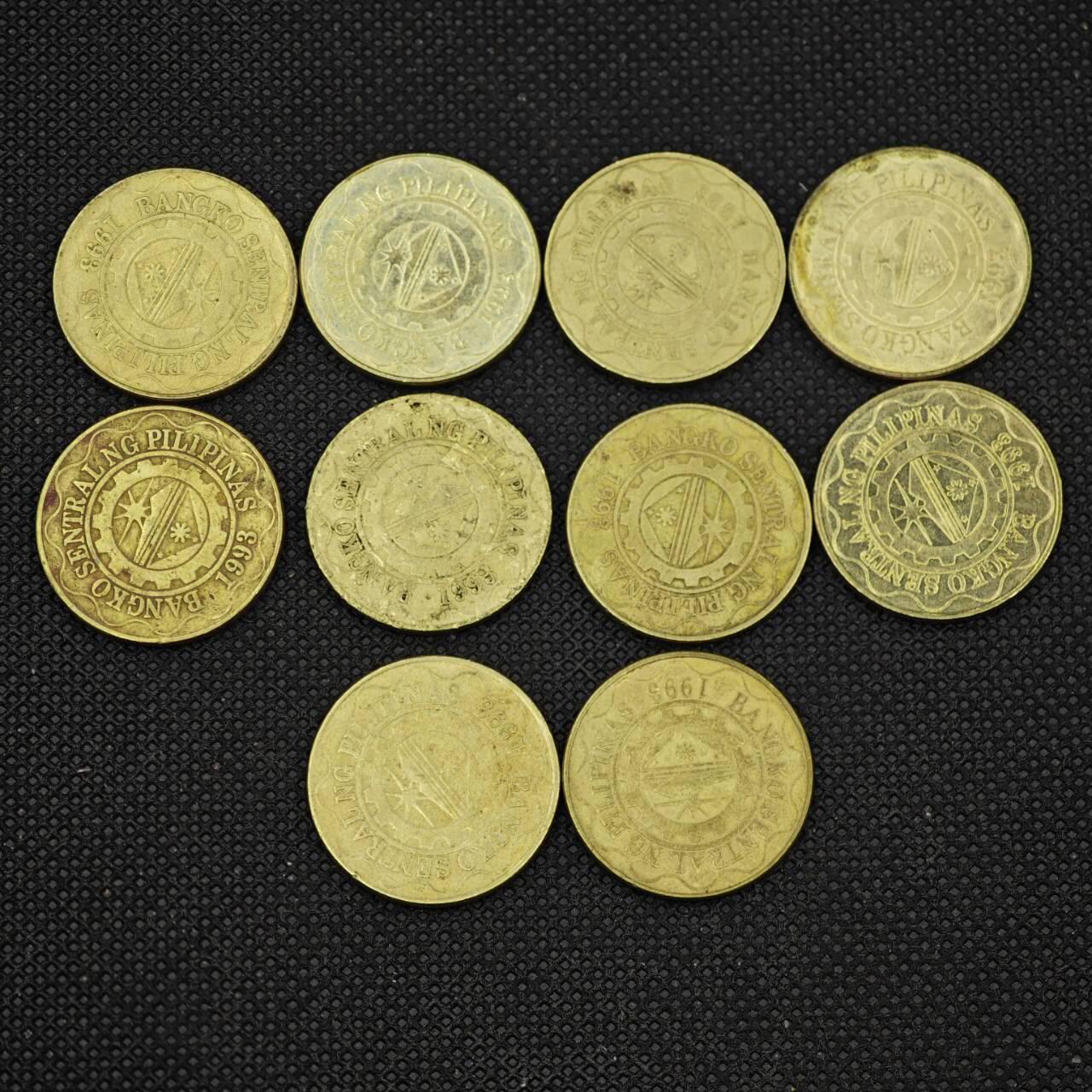 【淘币小摊】实时拍第八百三十一拍   散币场   满百包邮可预留二周 每周一统一发货    菲律宾5比索10枚