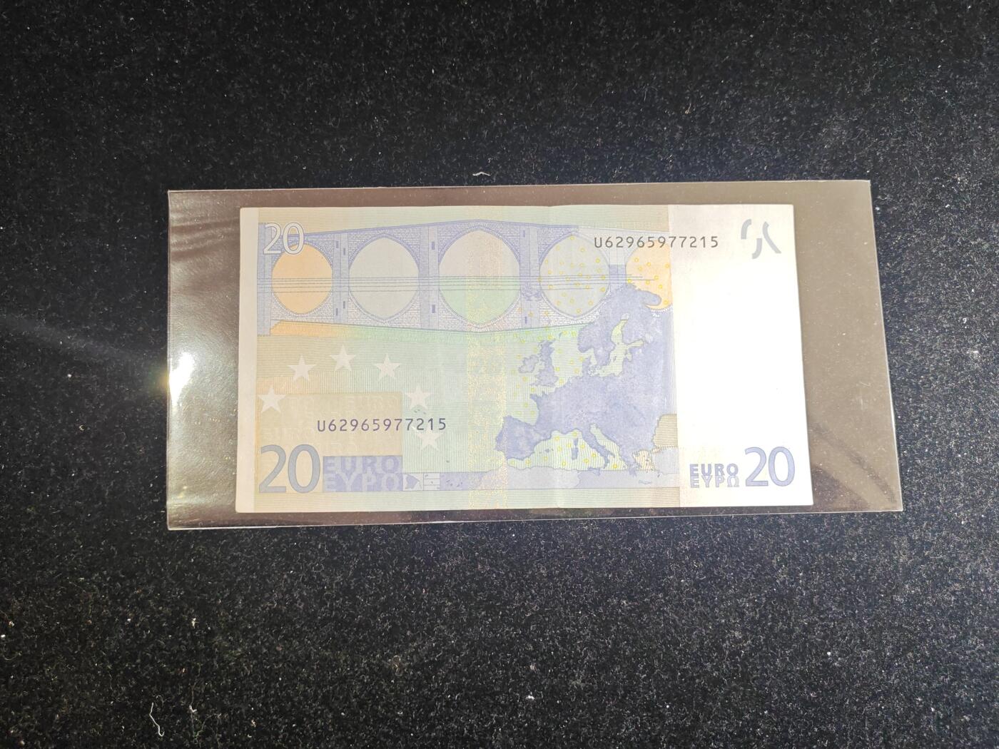 欧盟 2002版 20欧 三签 U冠法国 非全新好品