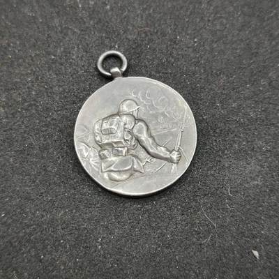 0元起拍勋章 第319期 咸鱼国勋章拍卖专场 12月17日（周三）下午6：00开始 - 復制品 战时二周年纪念章