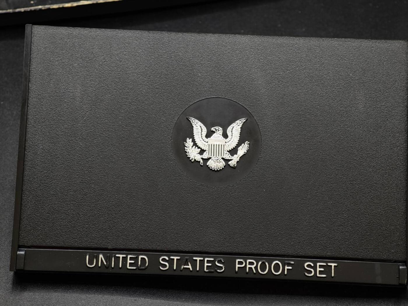 【淘币小摊】实时拍第八百三十拍   银币套币场   满百包邮可预留二周 每周一统一发货   美国1976年建国200周年精制套币