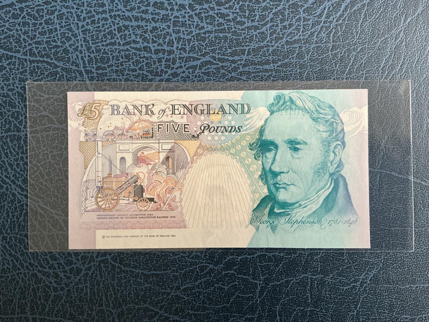 【礼羽收藏】🌏世界钱币拍卖第116期 英国e序列 5镑 皇冠版 unc