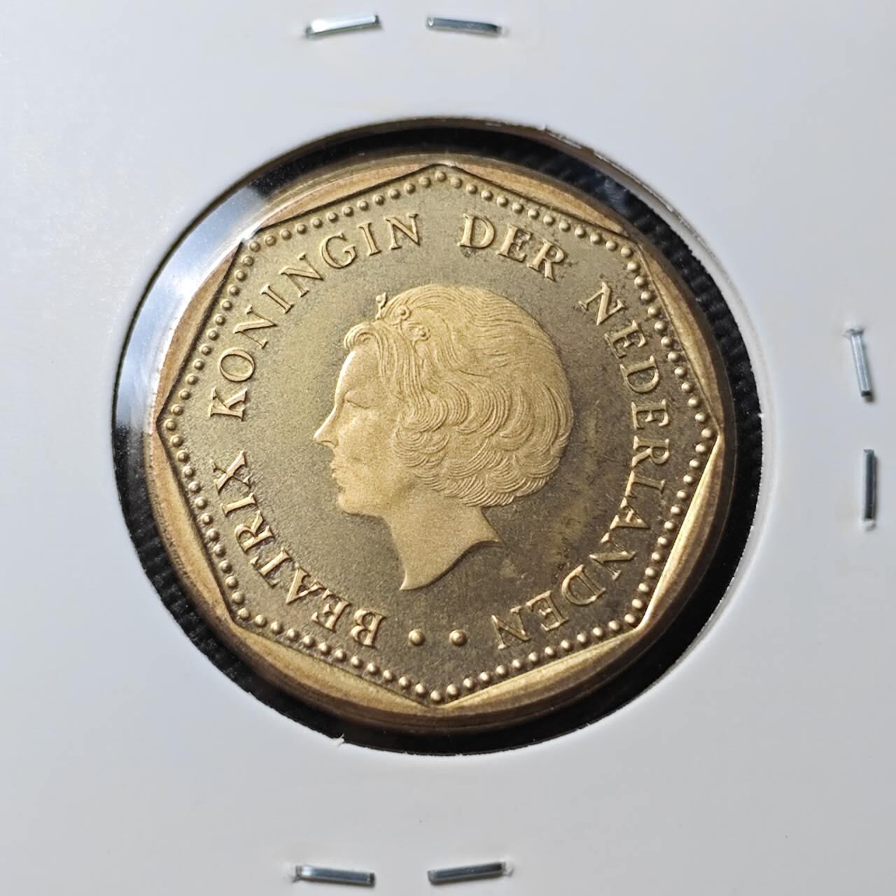 KK钱币收藏小铺 第380期  2月预留时间 周末发货   2002荷属安地列斯5盾 好品