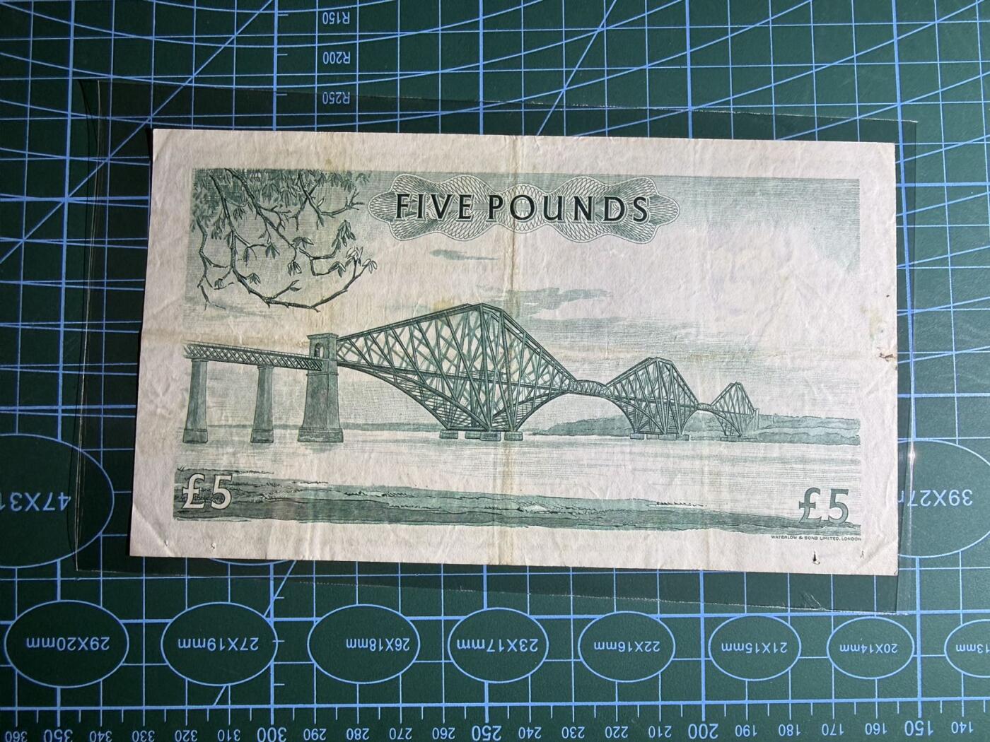 【炜奕收藏】，第五十三期 1957年苏格兰国民银行5镑，品相如图