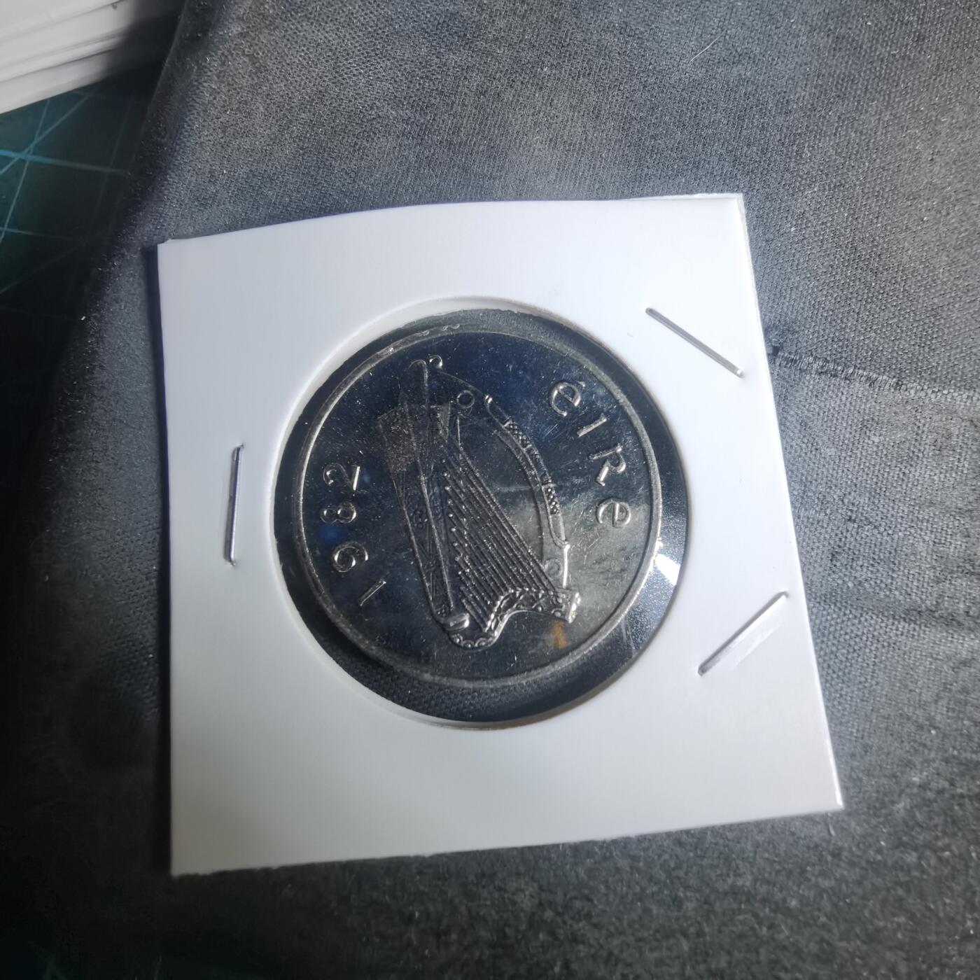 沼泽如烟--第935场 爱尔兰1982年十便士