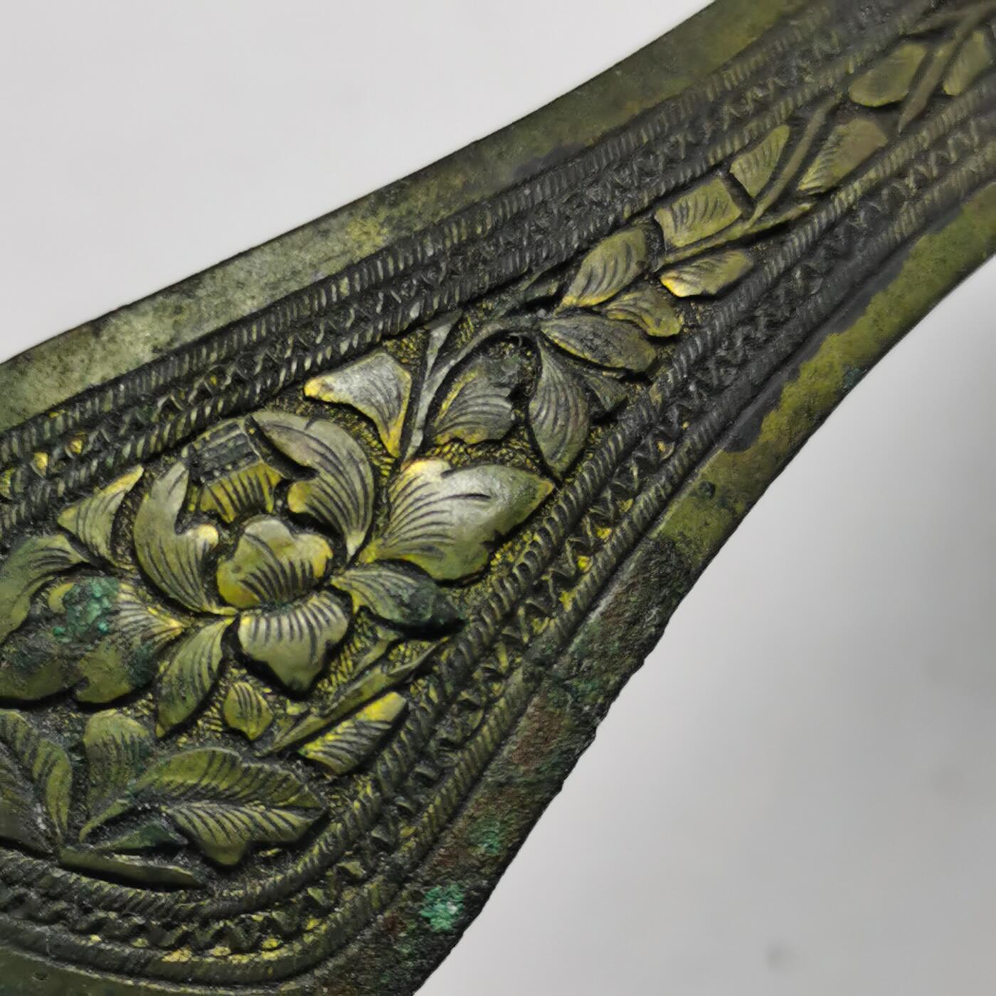 杂件专场89期 清代鎏金花纹发簪，带钢印款