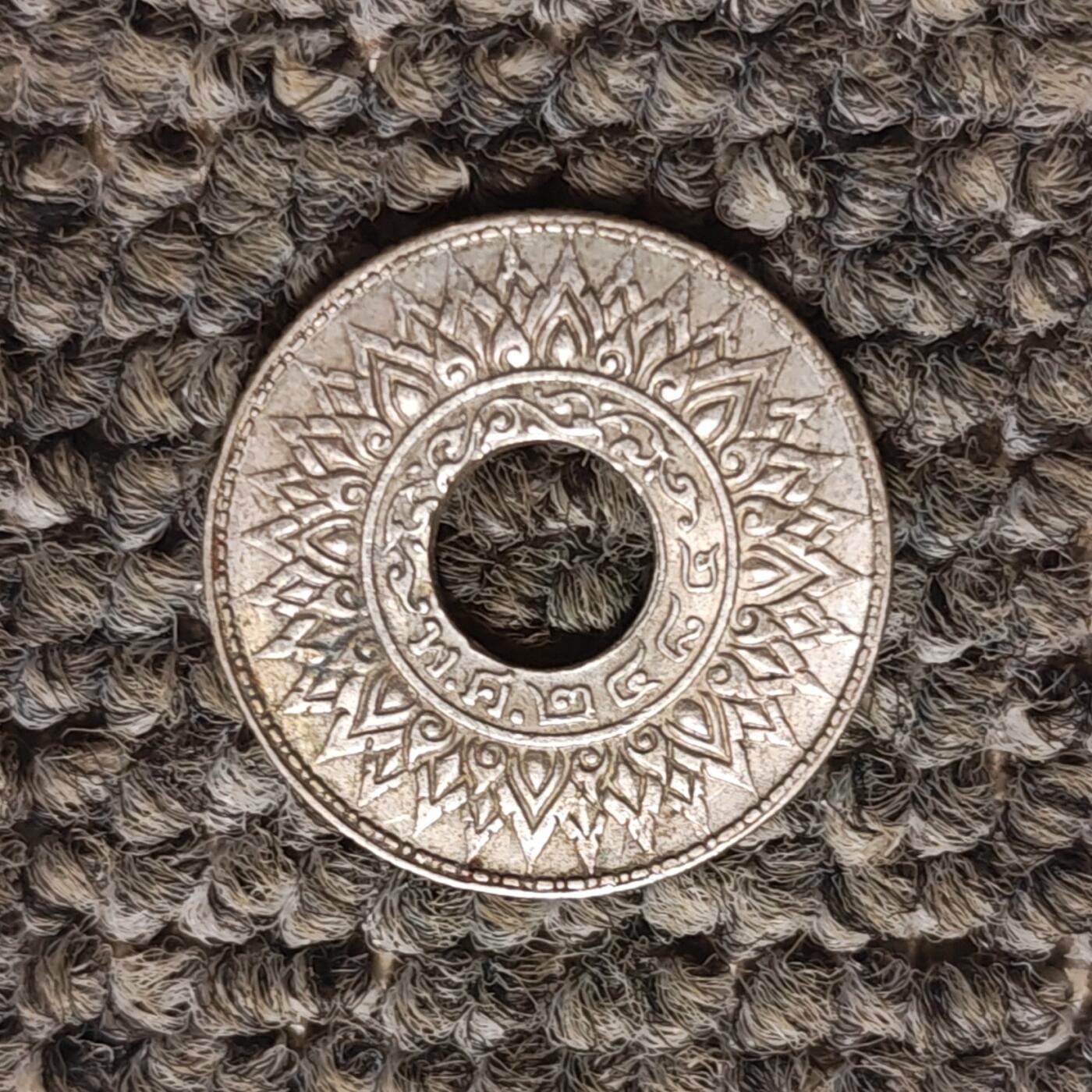 1941年泰国10萨当银币（单枚价）