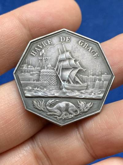 《竞宝斋》第448场 周日，周一，2场连拍 （全场包邮） - 1950年法国恩典港八角银代币 16.55克 32mm 丰饶角1银标