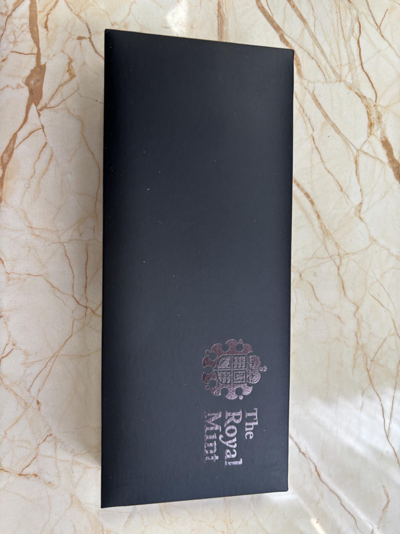 第186期拍卖 英国2011年不列颠女神系列精制纪念银币4枚全套，958银，32.45克/16.22克/8.11克/3.24克，有氧化