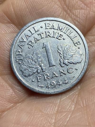 2025年第一百三十七场(总第一百六十三场）外国好品散币场(免佣金) - 法国1944年1法郎(维希傀儡政府时期，关门年仅发行2年)