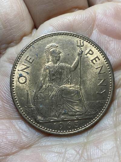 2025年第一百三十七场(总第一百六十三场）外国好品散币场(免佣金) - 英国🇬🇧1965年1便士(伊丽莎白二世青年桂冠第二版)