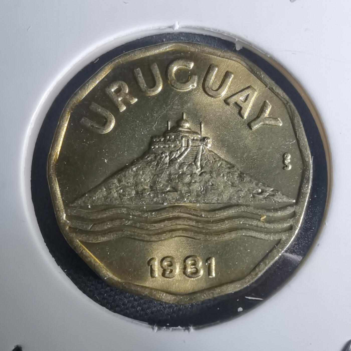 沼泽如烟--第935场 乌拉圭1981年二十分