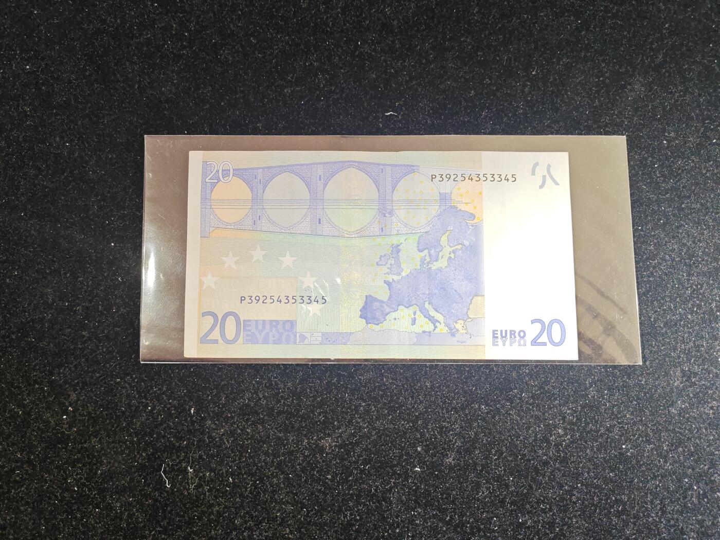 欧盟 2002版 20欧 三签 P冠荷兰 非全新好品