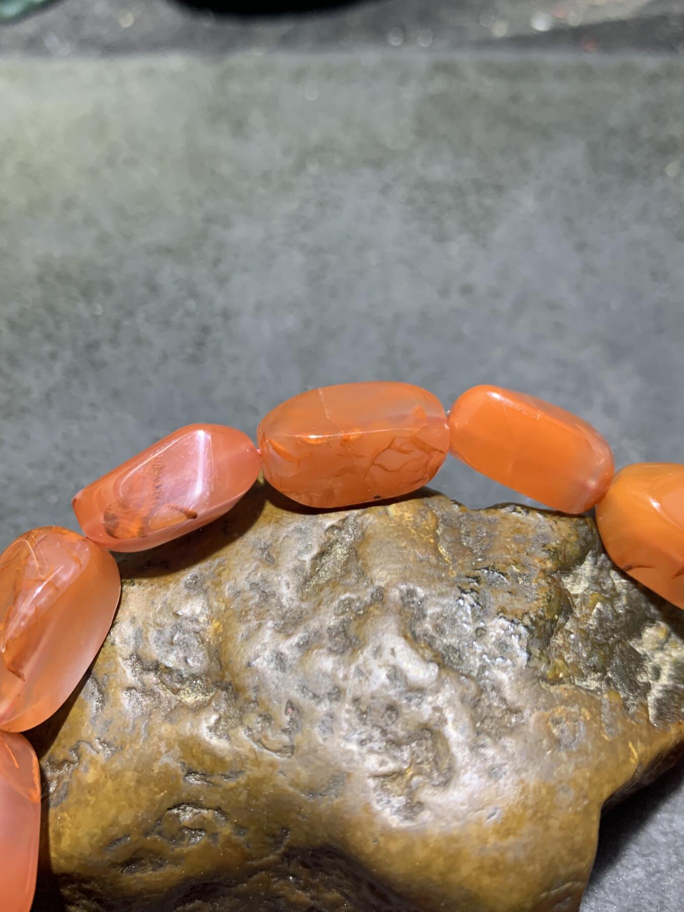 川料南红玛瑙荔枝冻飘柿子红随形四棱珠手串一条