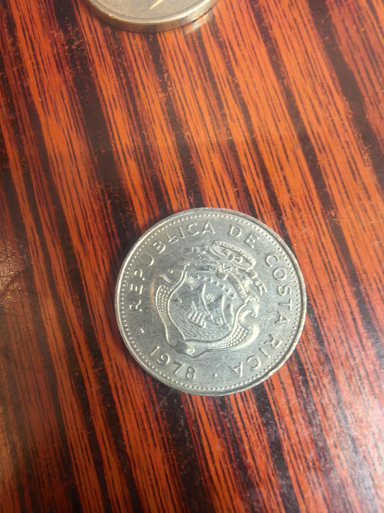 泡泡币外币四十场可代拍15038385335微信 哥斯达黎加。