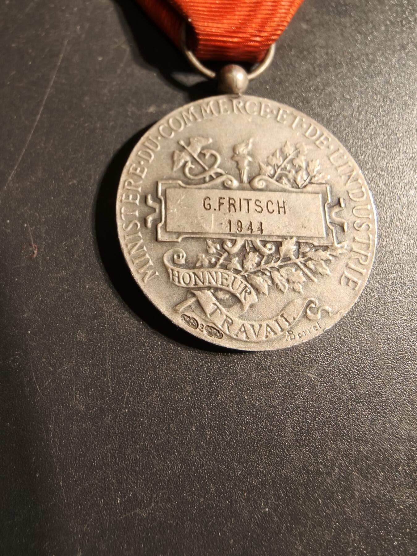 老王徽章第170期