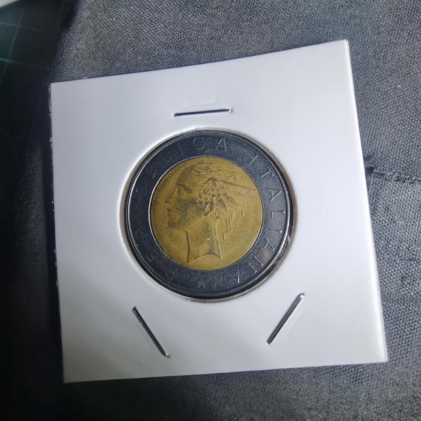 沼泽如烟--第936场 意大利1986年500里拉