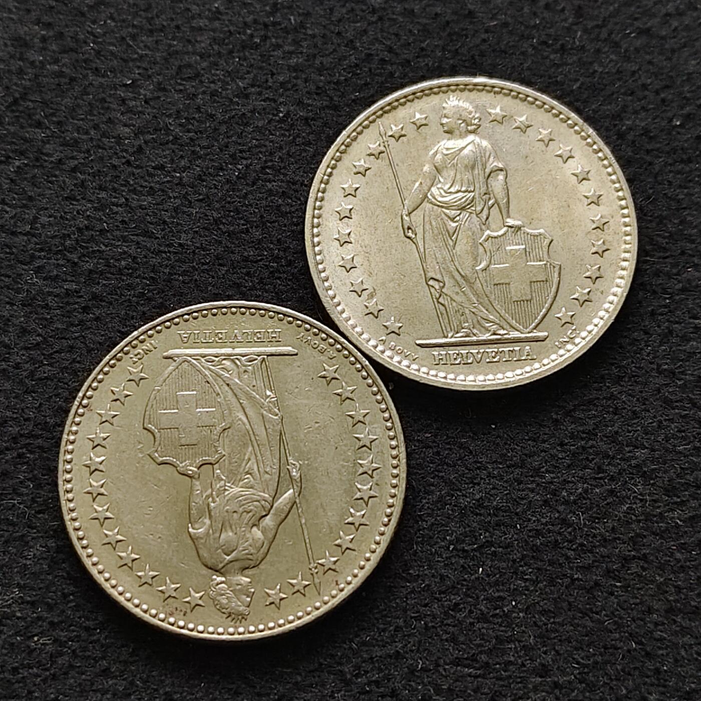 【全场包邮】纯粹捡漏拍486场（免费代拍第23场） 瑞士不同年份币版章版2法郎2枚一组