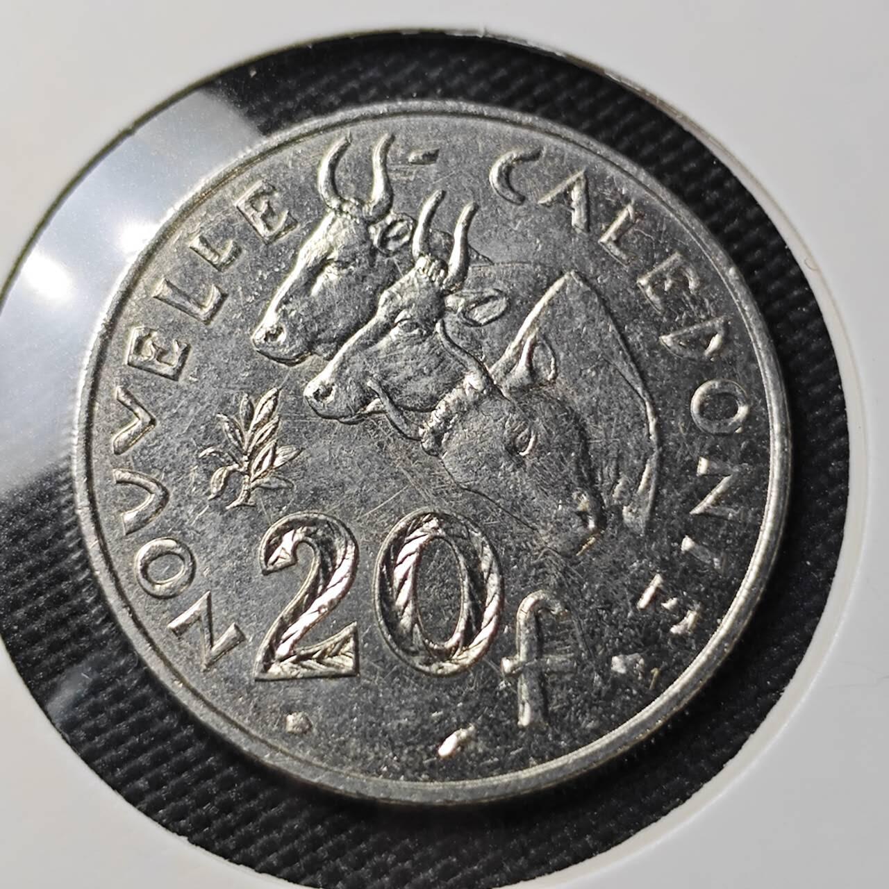 KK钱币收藏小铺 第382期  2月预留时间 周末发货 2000新喀里多尼亚20法郎