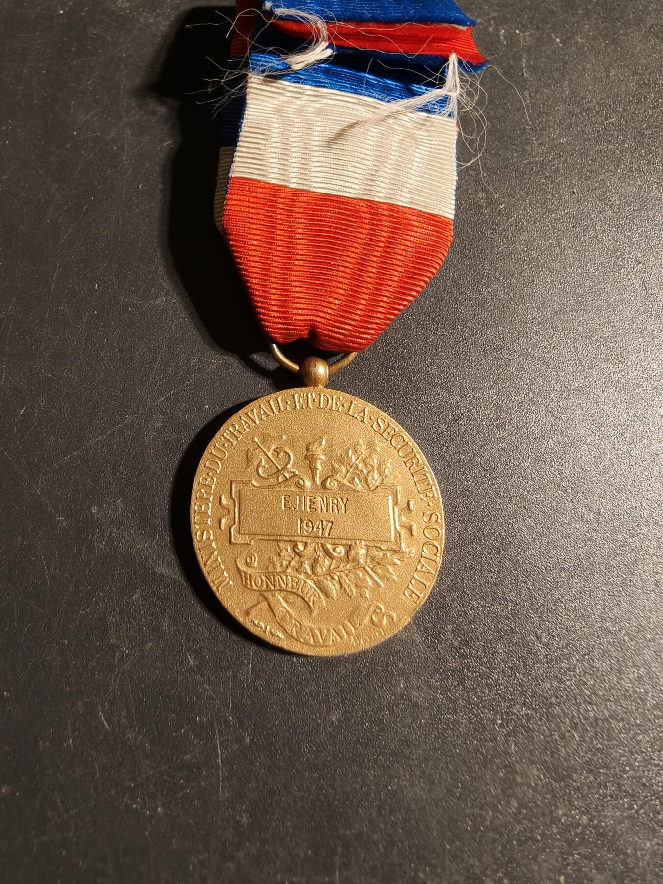 老王徽章第170期