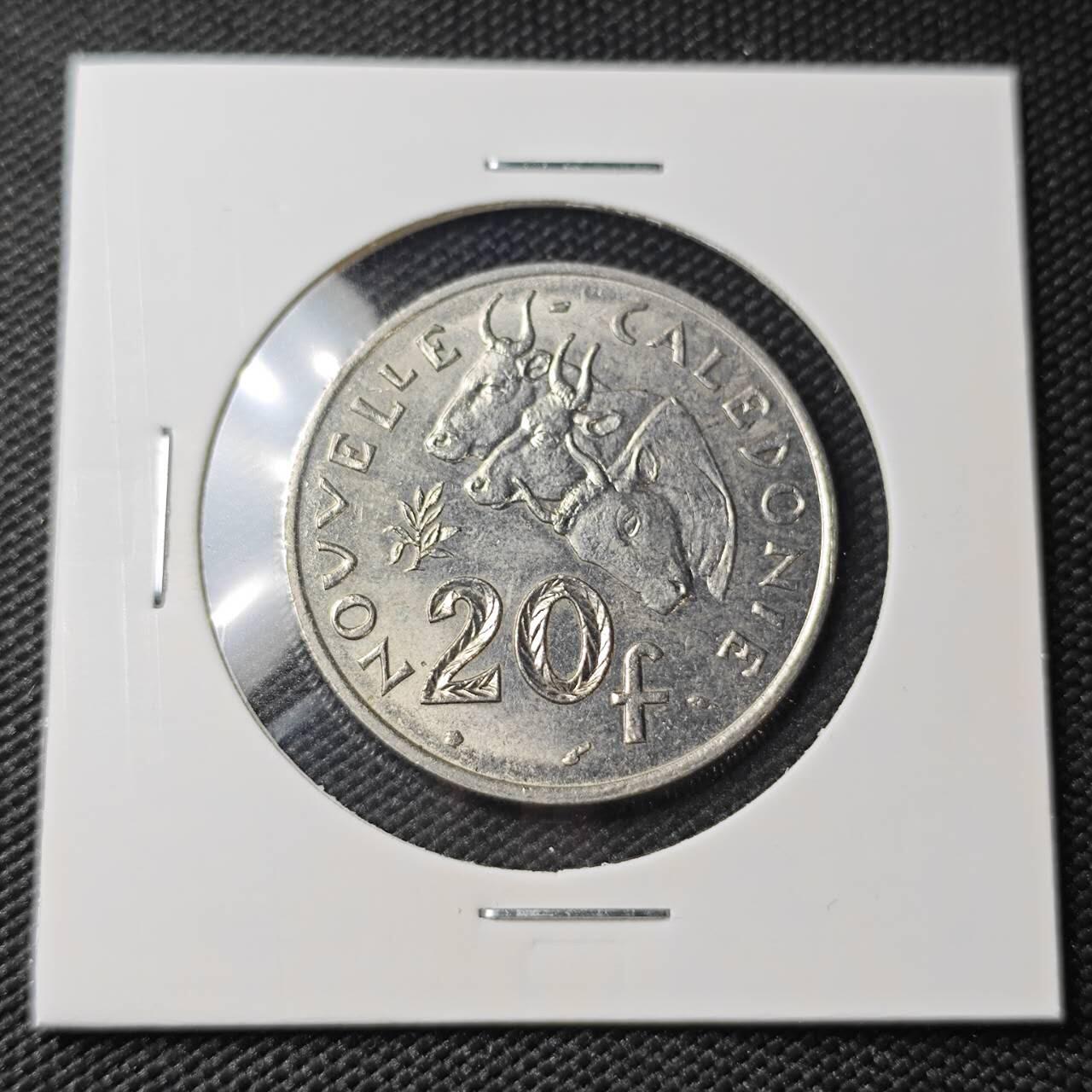 KK钱币收藏小铺 第382期  2月预留时间 周末发货 1986新喀里多尼亚20法郎