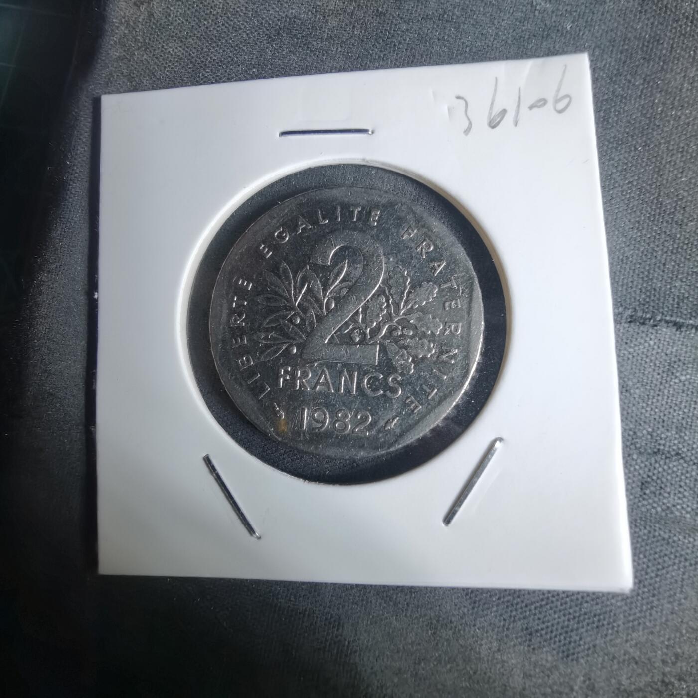 沼泽如烟--第936场 法国1982年2法郎