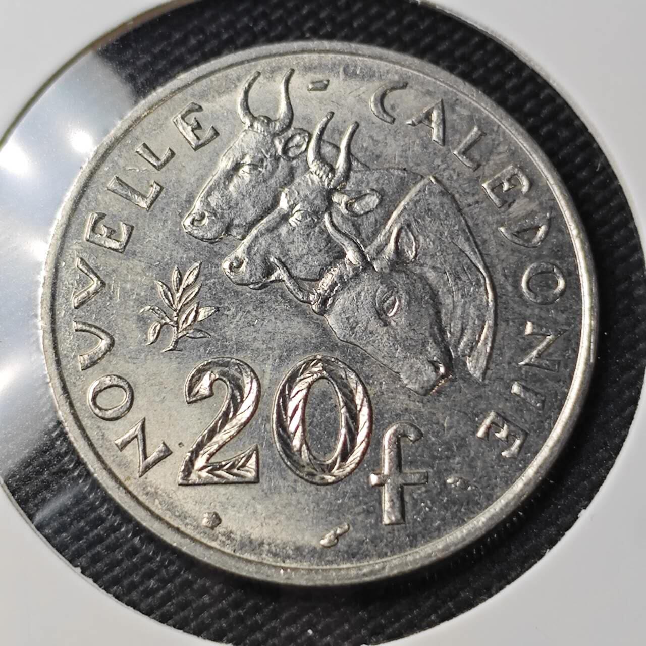 KK钱币收藏小铺 第382期  2月预留时间 周末发货 1986新喀里多尼亚20法郎