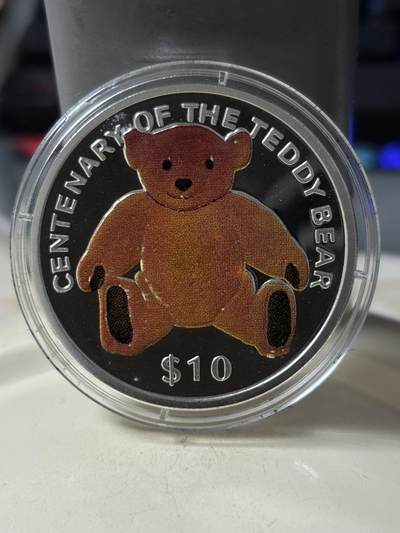 第186期拍卖 - 英属维尔京2002年泰迪熊10元彩色纪念银币，925银，28.28克