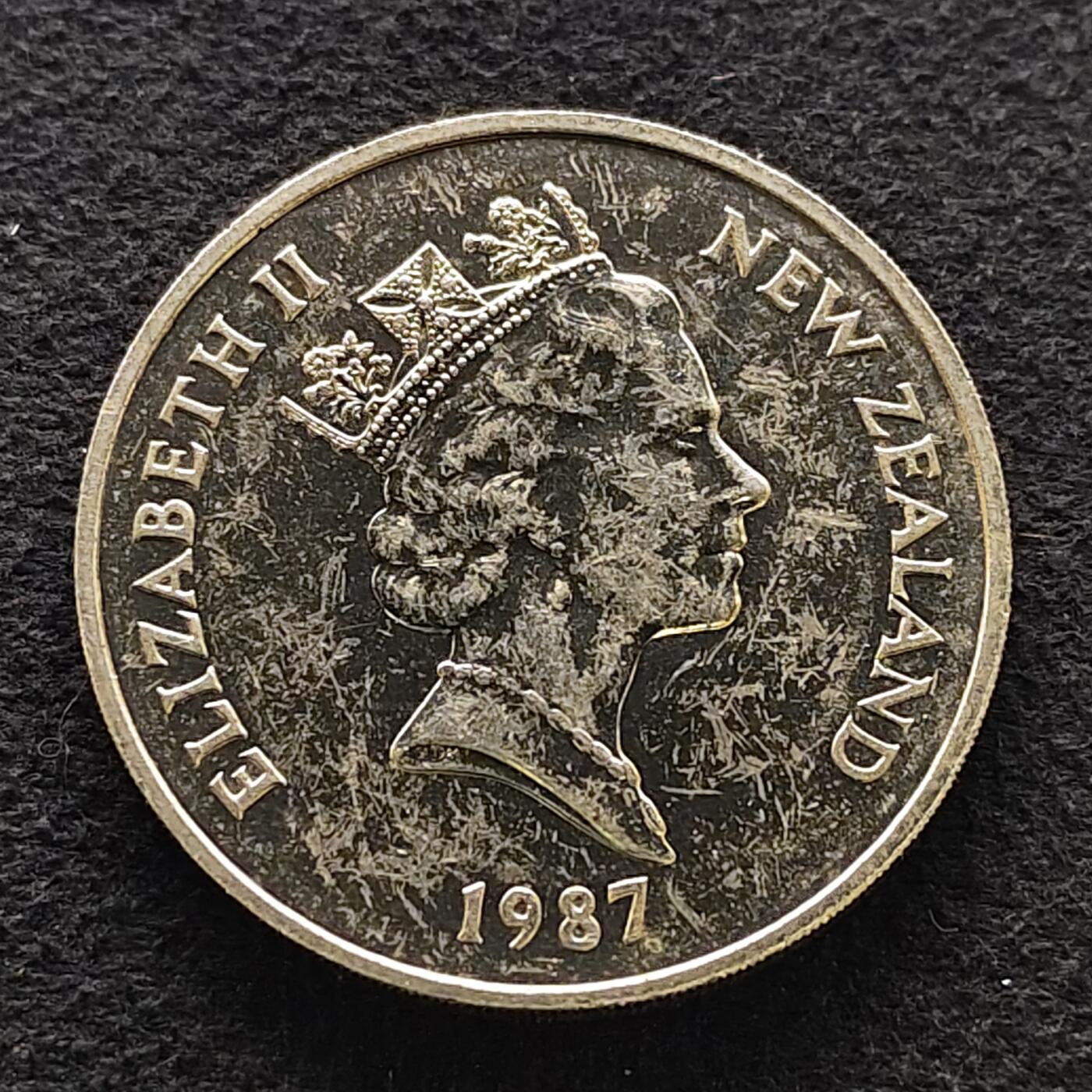 【全场包邮】纯粹捡漏拍486场（免费代拍第23场） 新西兰1987年1元国家公园100周年克朗型纪念币