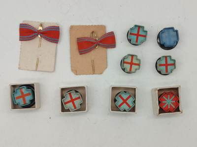 徽章旧纸专场1215 - 赤十字会员章略 蝴蝶结略带有功略