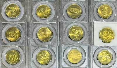 纪念币专场第1期 - “MS68上币厂12生肖纪念铜章”1套12枚。