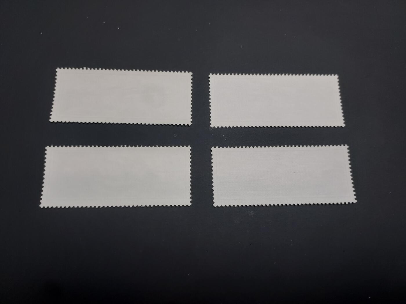 博彦收藏  TM 12月20日 8点 邮票专场 全场包邮 留园 邮折一套，全品