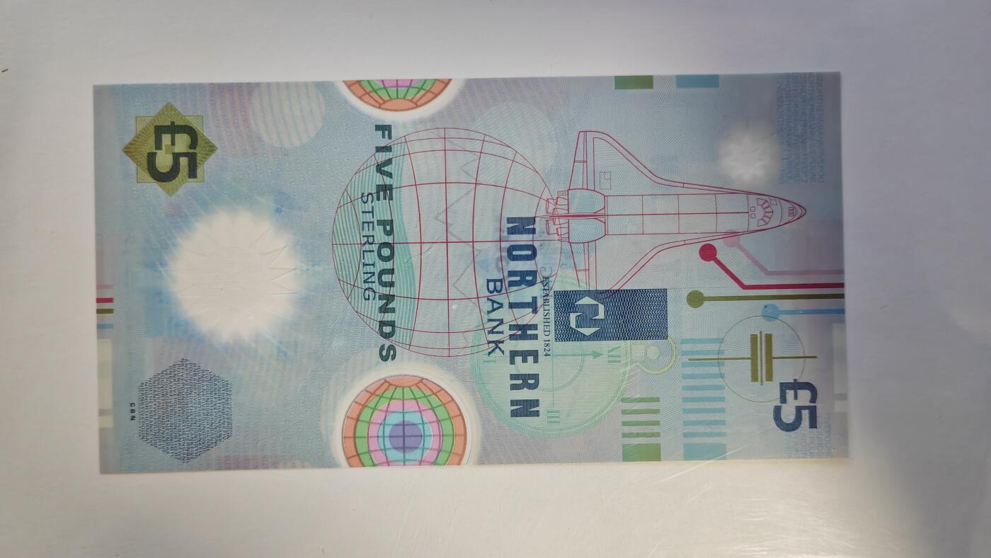 【礼羽收藏】🌏世界钱币拍卖第116期 【Y2K特别冠】全新UNC，欧洲，北爱尔兰，1999年，5磅，千禧年，纪念钞，