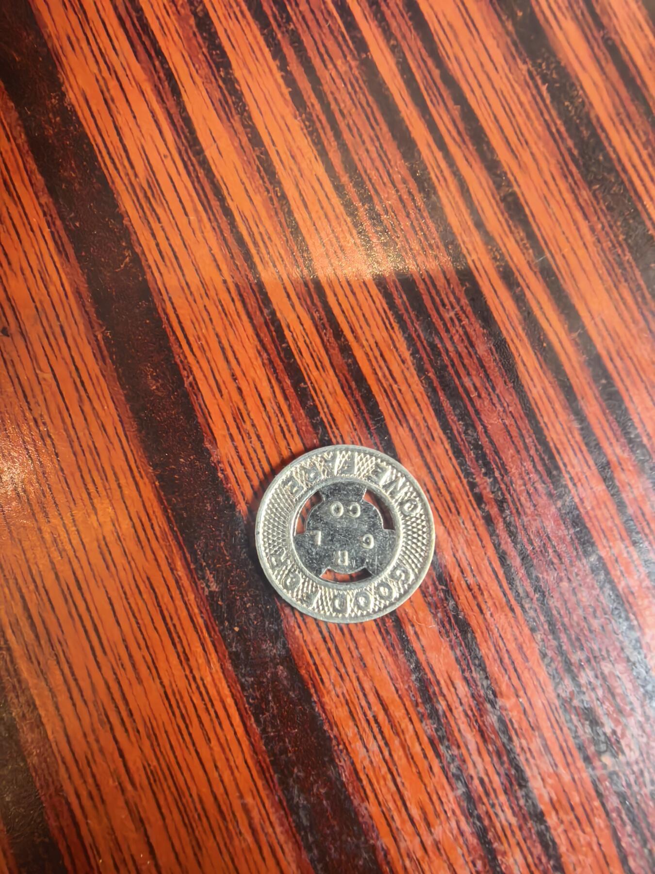 泡泡币外币四十场可代拍15038385335微信 公交代币。