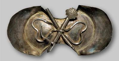 中贸圣佳2025年秋季拍卖会 众妙 - 民国 “文具 文具”笔锭如意饰品型空心银锭