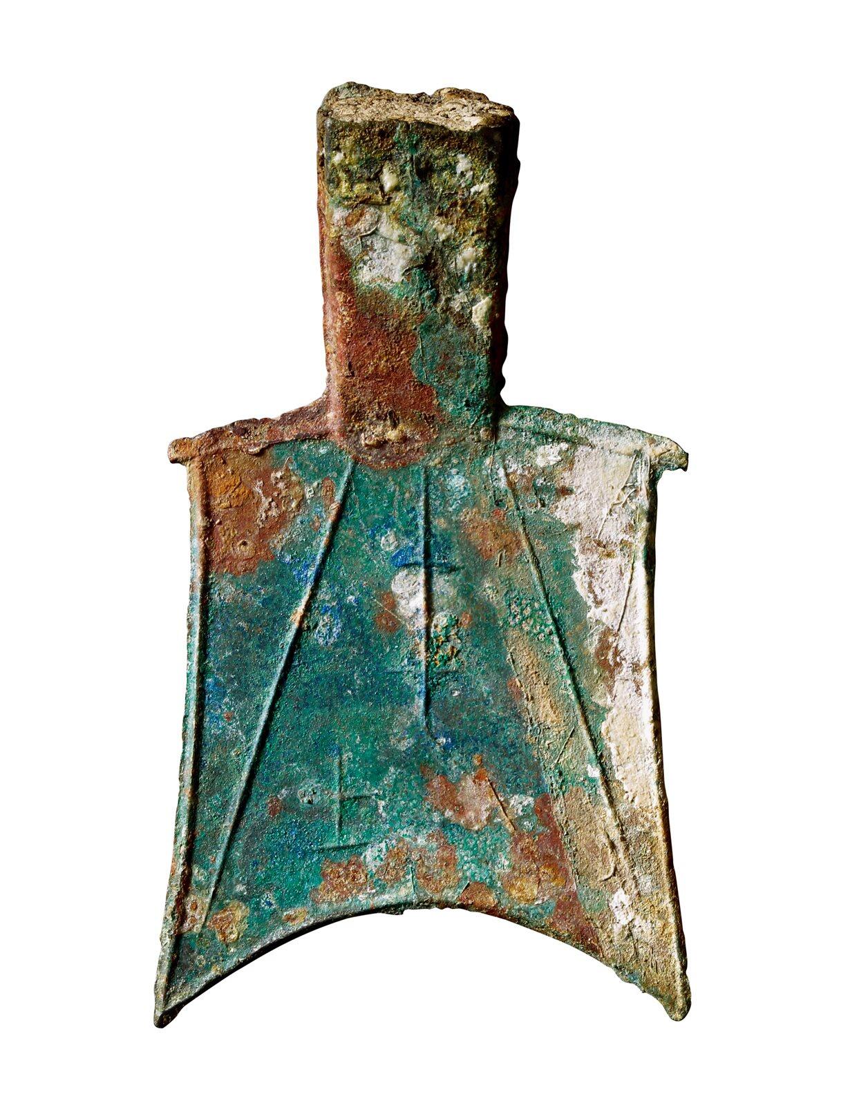 中贸圣佳2025年秋季拍卖会 争辉 中国历代古钱 春秋·王畿 “武”大型斜肩弧裆空首布 87.4mm