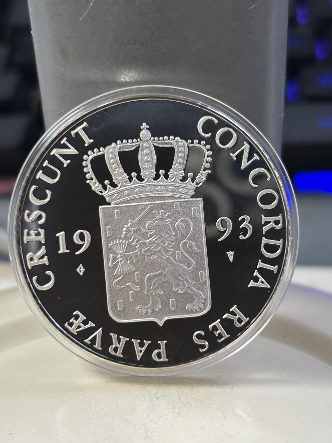 第185期拍卖 荷兰1993年1杜卡特精制银币 1816年杜卡特复刻 盒证全 28.25克873银