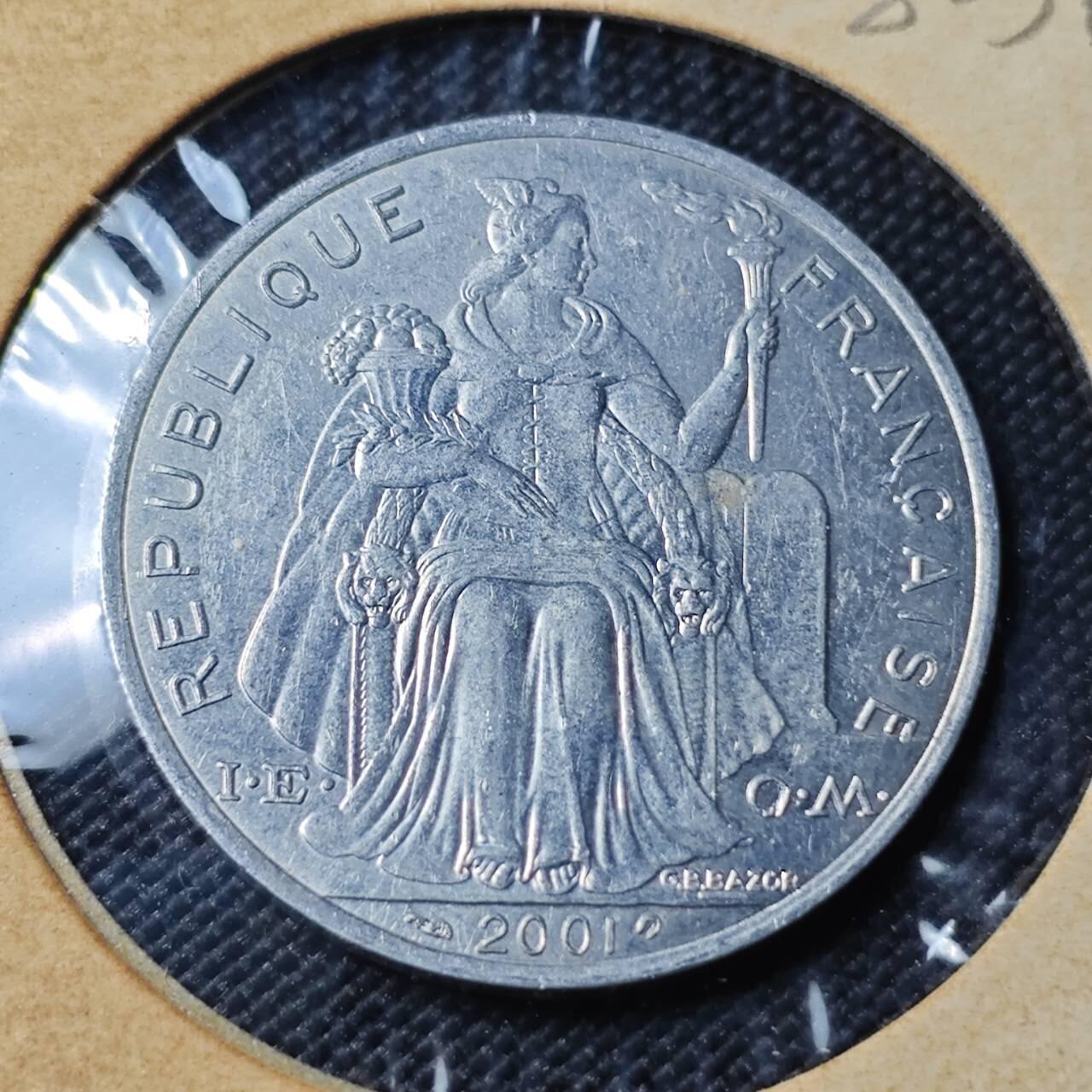 KK钱币收藏小铺 第382期  2月预留时间 周末发货 2001新喀里多尼亚5法郎 