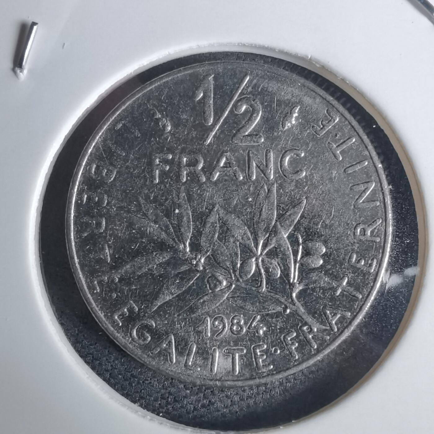 沼泽如烟--第936场 法国1984年二分之一法郎