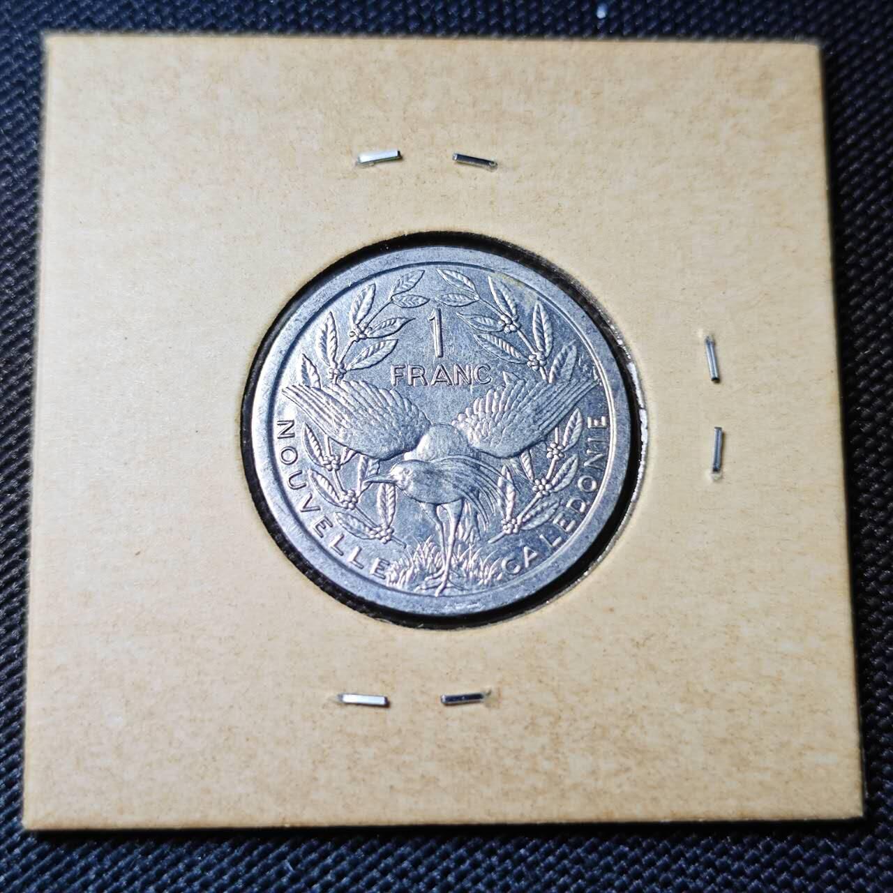 KK钱币收藏小铺 第382期  2月预留时间 周末发货  1985新喀里多尼亚1法郎