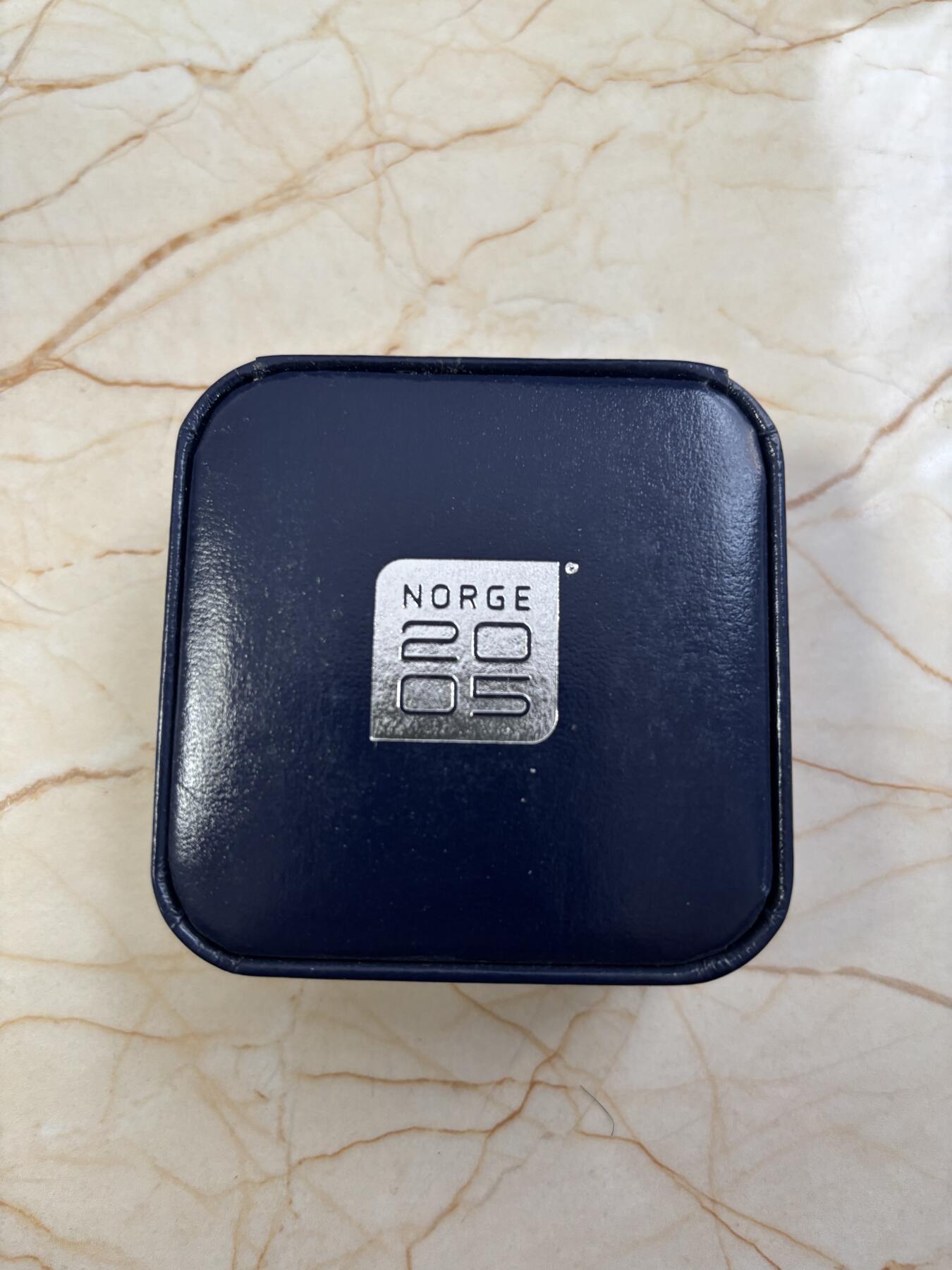 第185期拍卖 挪威2005年100克朗精制银币 挪威瑞典联盟解散-电路 33.6克925银 发行量：10万 盒证全