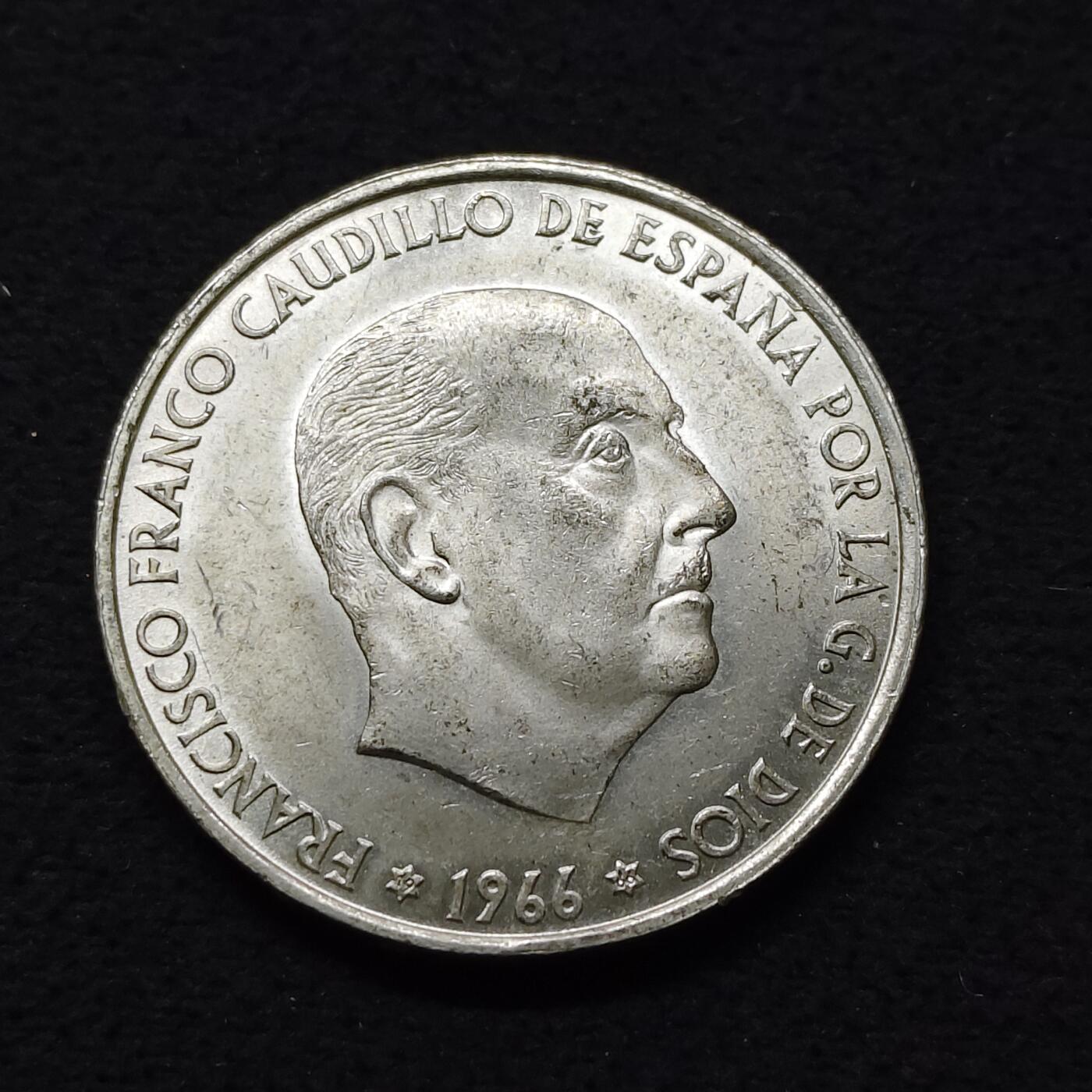 【全场包邮】纯粹捡漏拍486场（免费代拍第23场） 西班牙1966年佛朗哥独裁100比塞塔（34毫米19克）银币