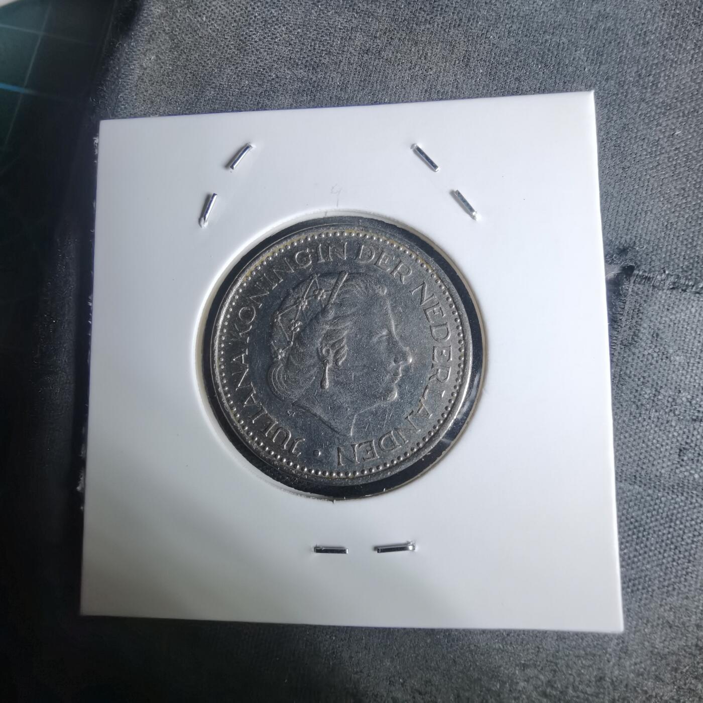 沼泽如烟--第936场 荷兰1977年1盾