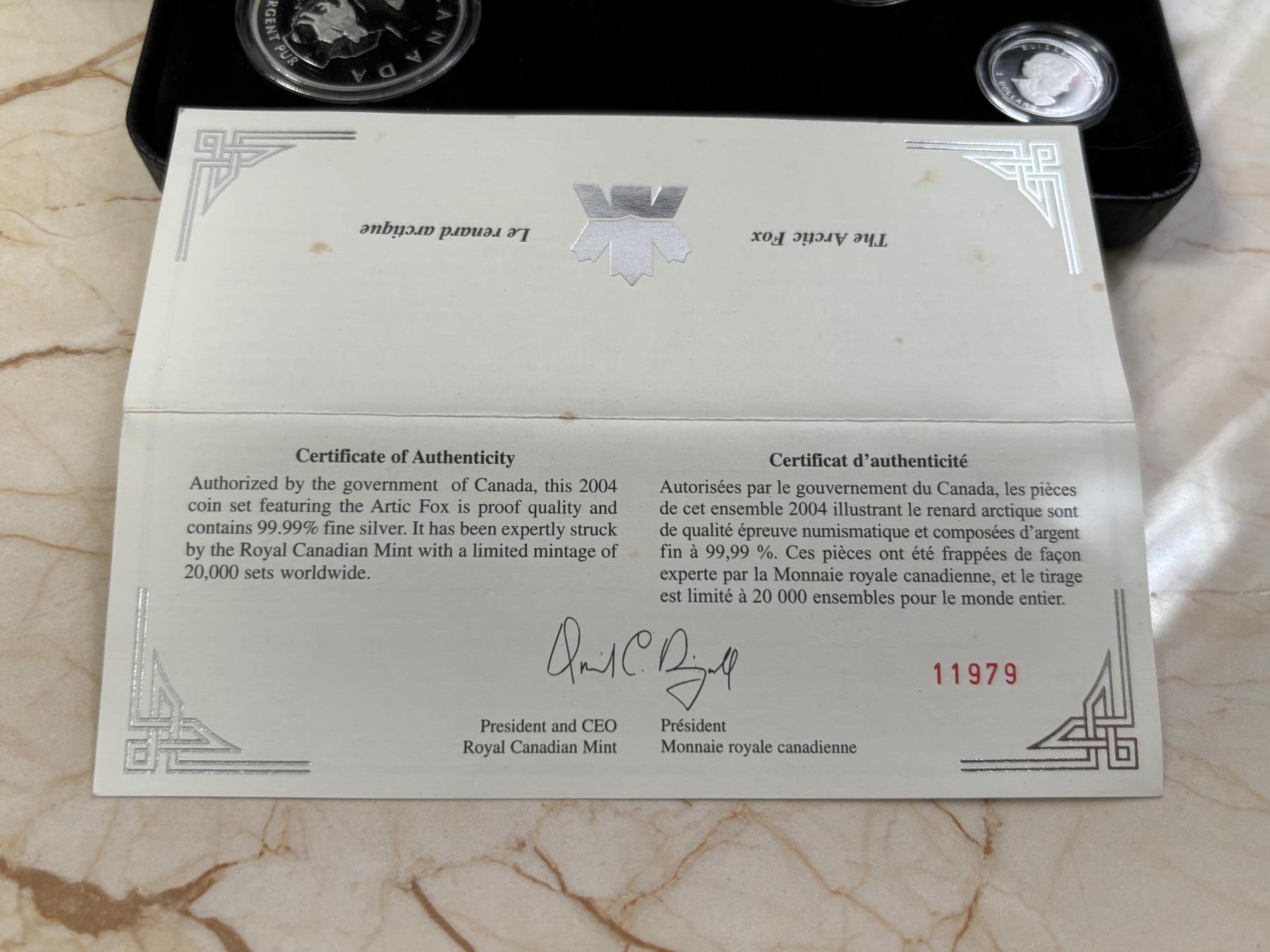 第185期拍卖 加拿大2004年2/3/4/5元精制银币套 北极狐 1/10，1/4，1/2，1盎司9999银 发行量：2万 盒证全
