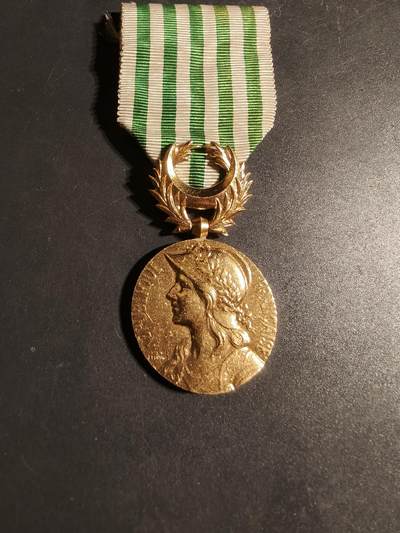 老王徽章第170期 - 法国一战达达尼尔战役奖章    镀金版