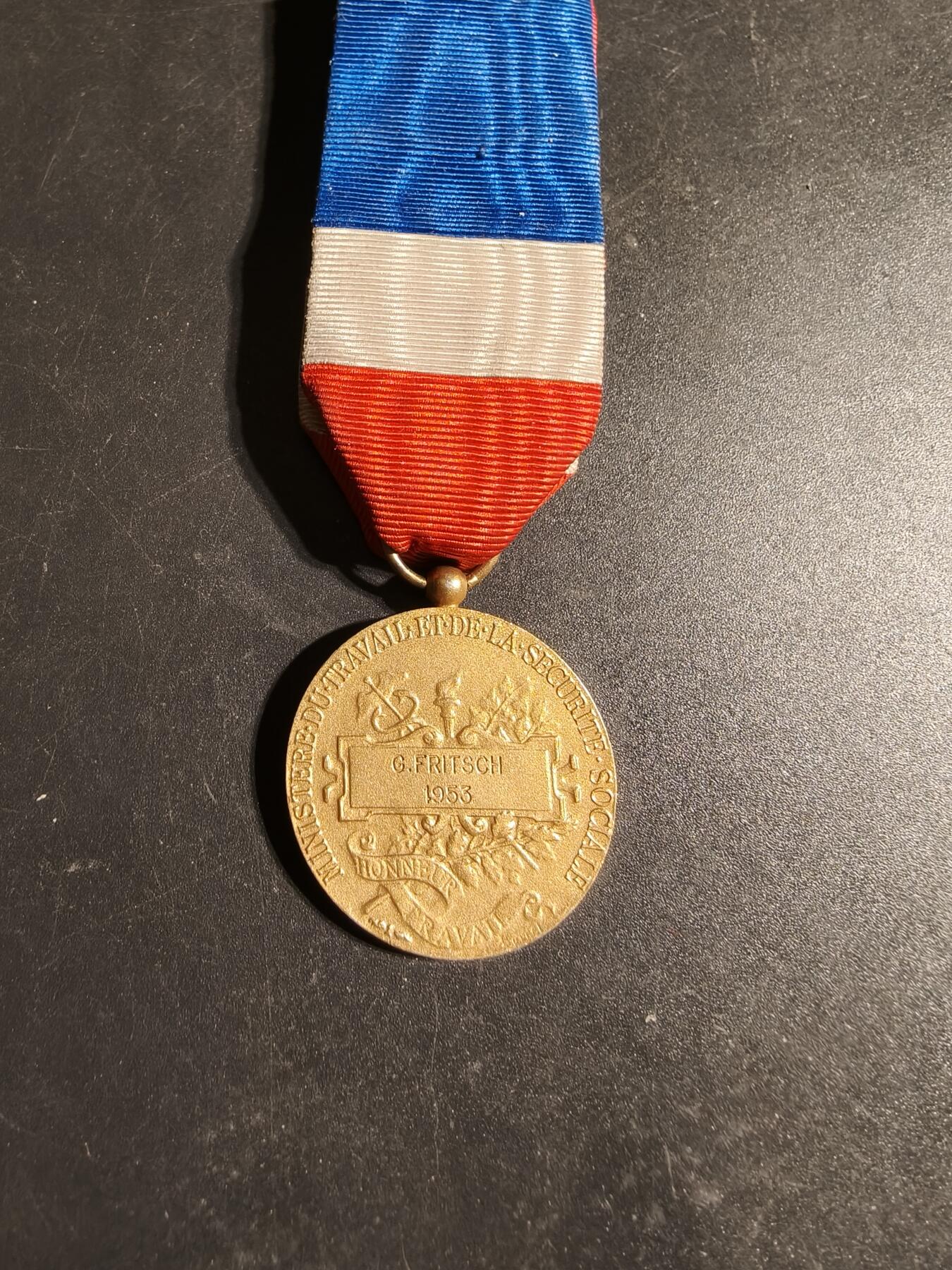 老王徽章第170期