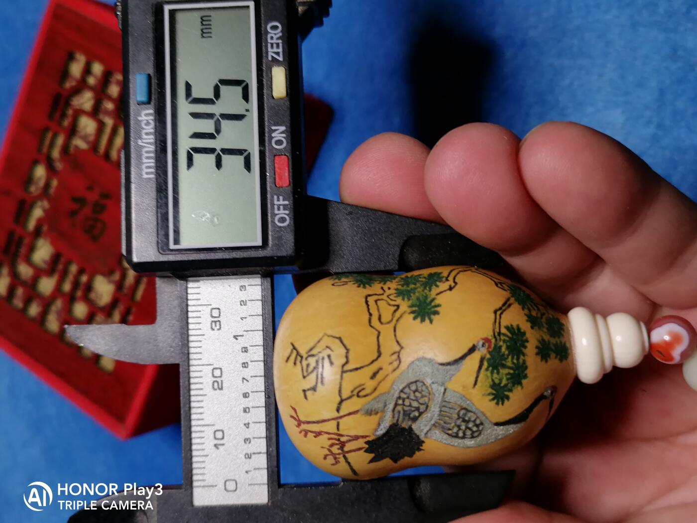 松鹤延年针刺彩墨葫芦手把件