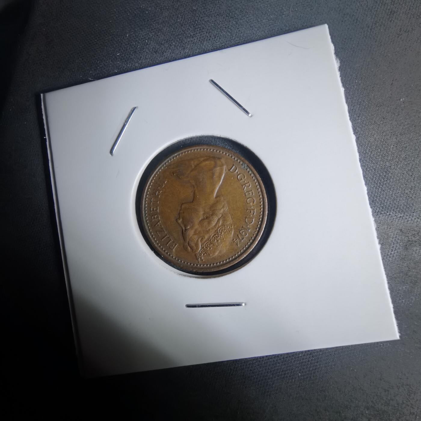 沼泽如烟--第936场 英国974年1便士