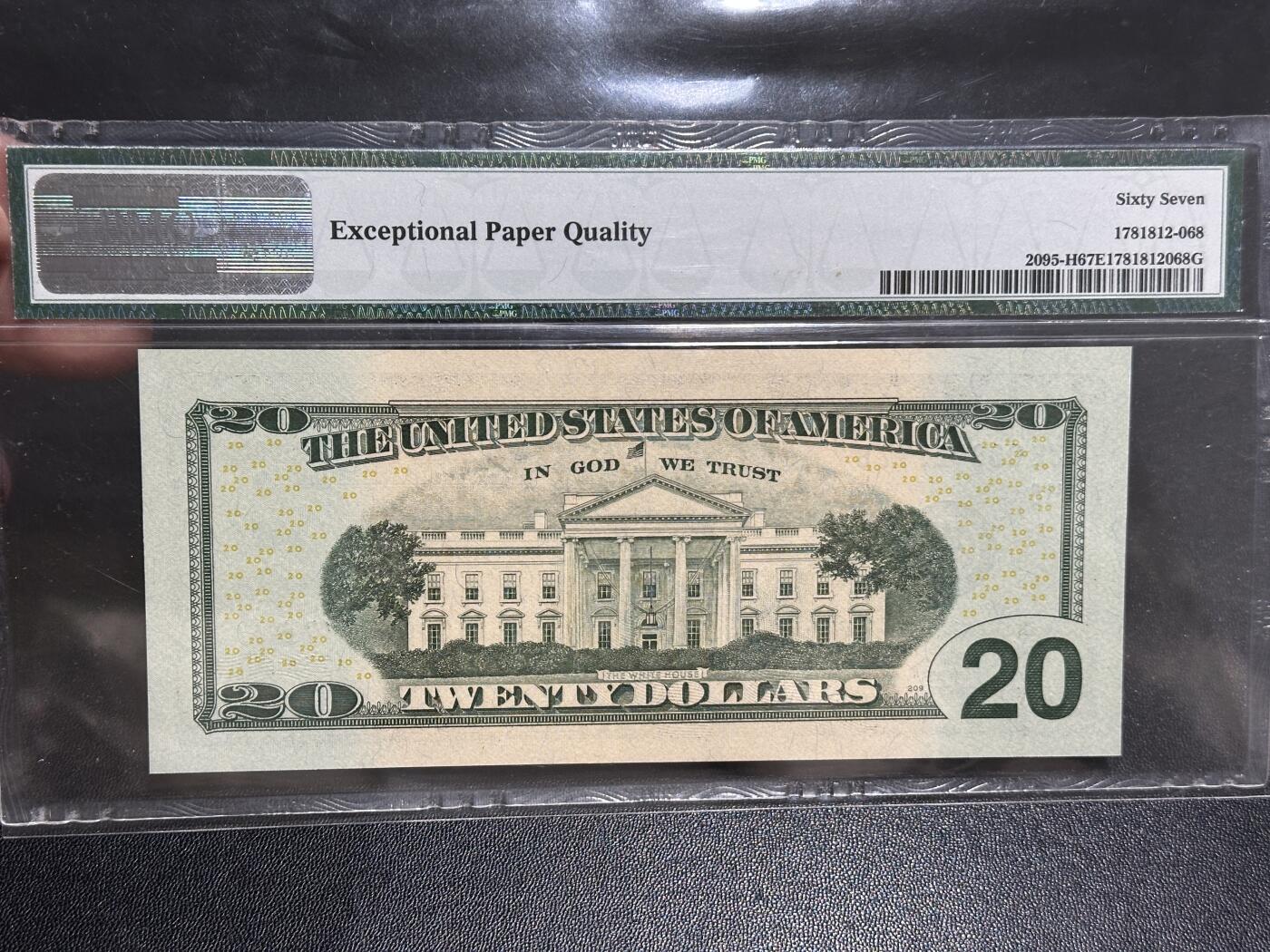 《外钞收藏家》第五百九十四期（畅拍场）（本平台长期征集拍品、欢迎藏友们联系合作） 2009年美国彩版20美元 数三 0000头豹子777 PMG67